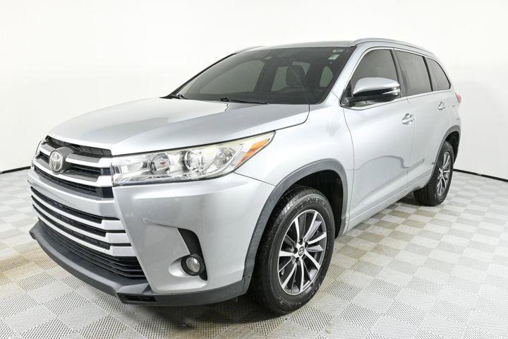 used 2017 Toyota Highlander car, priced at $20,183