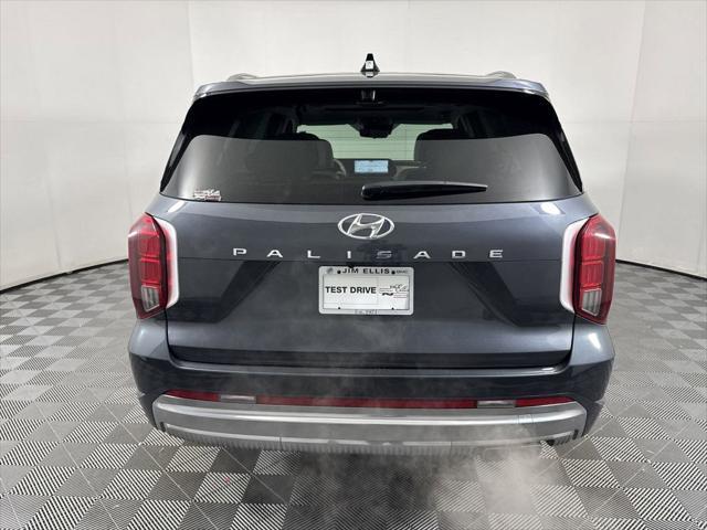 used 2024 Hyundai Palisade car, priced at $40,025