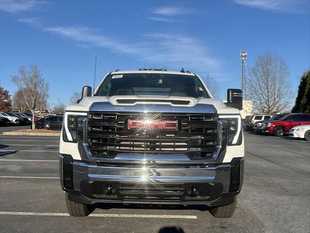 new 2025 GMC Sierra 3500 car, priced at $65,213