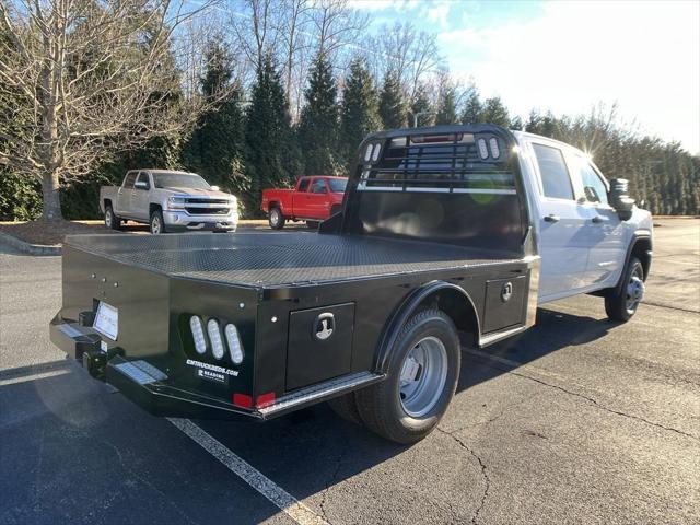 new 2025 GMC Sierra 3500 car, priced at $65,213