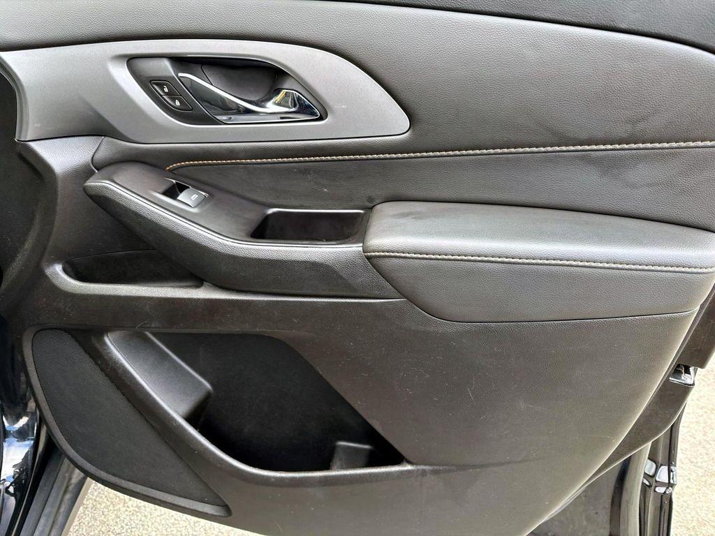 used 2020 Chevrolet Traverse car, priced at $24,980