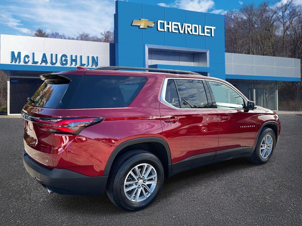 used 2022 Chevrolet Traverse car, priced at $30,980