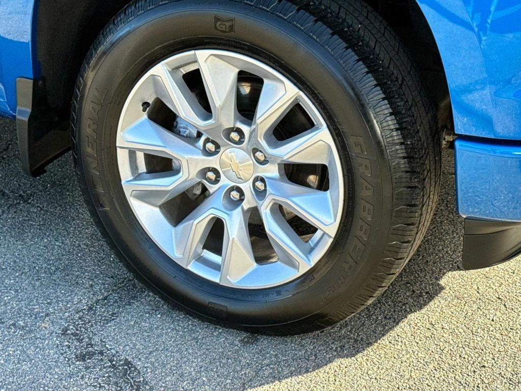 used 2022 Chevrolet Silverado 1500 car, priced at $38,980