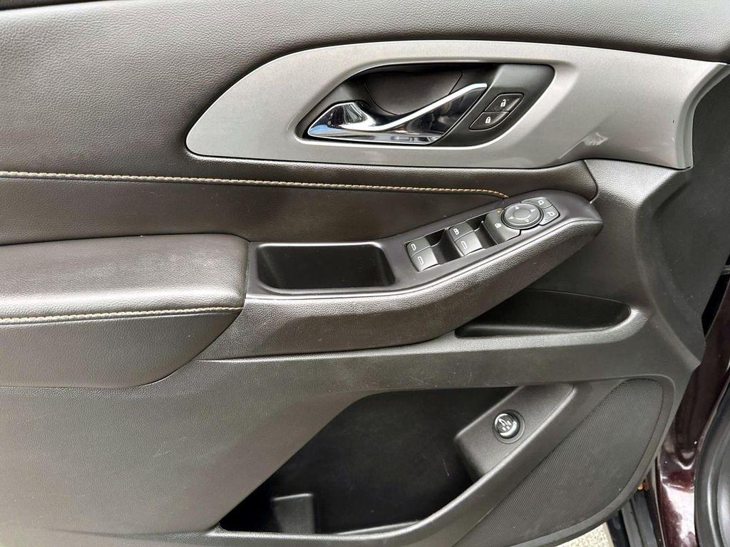 used 2020 Chevrolet Traverse car