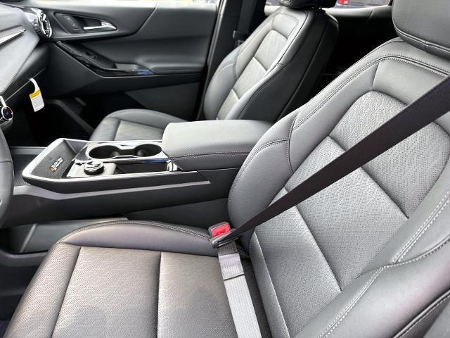 new 2026 Chevrolet Equinox car, priced at $34,045