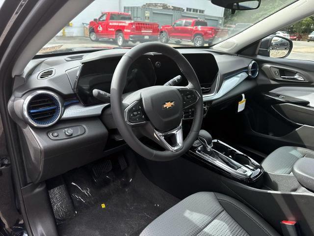 new 2025 Chevrolet Trax car, priced at $25,485