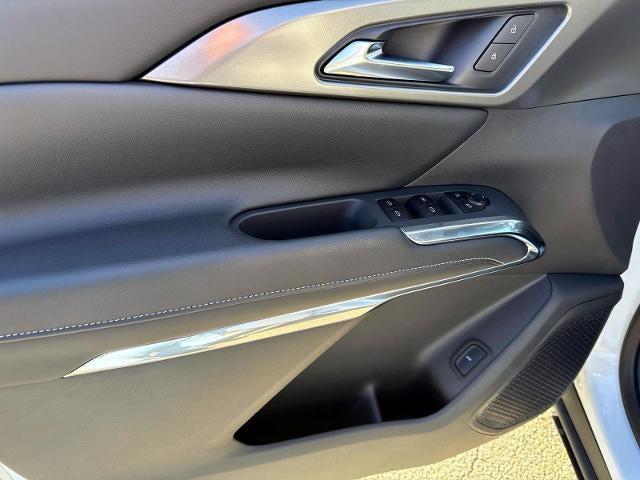 new 2026 Chevrolet Traverse car, priced at $45,920