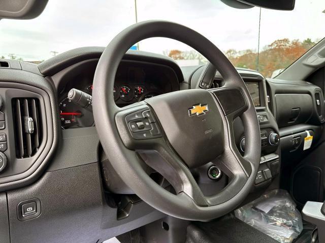 new 2025 Chevrolet Silverado 3500 car, priced at $71,943