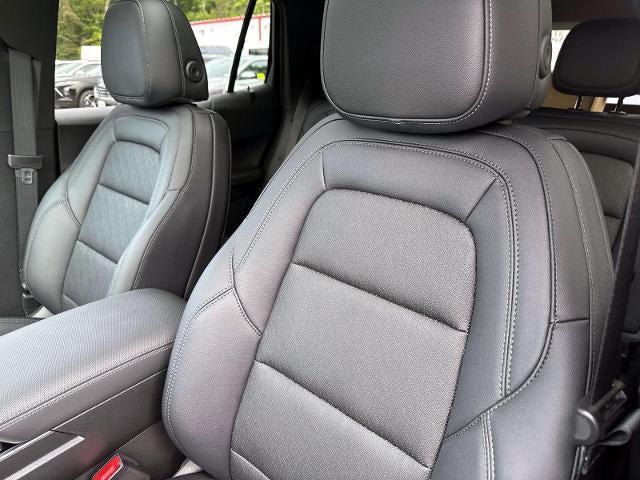 new 2026 Chevrolet Equinox car, priced at $33,382