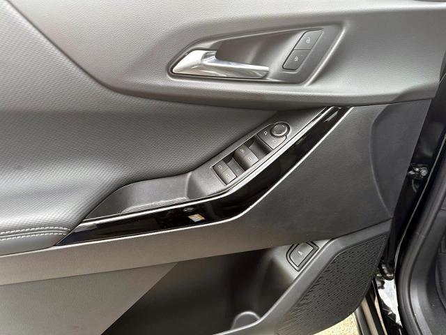 new 2026 Chevrolet Equinox car, priced at $33,382