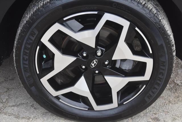 used 2022 Hyundai SANTA CRUZ car, priced at $31,980