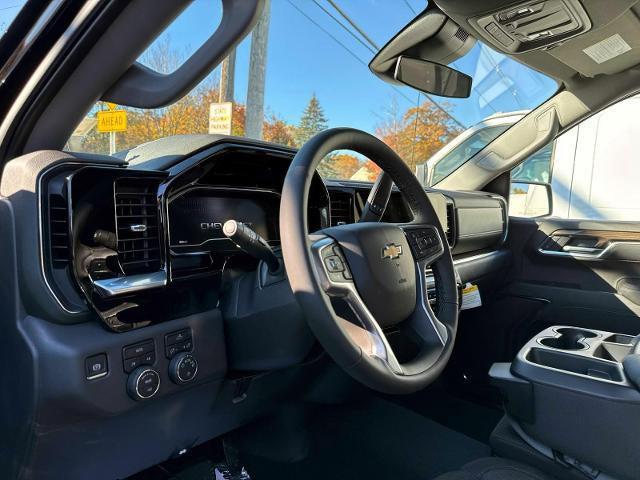 new 2025 Chevrolet Silverado 1500 car, priced at $45,178