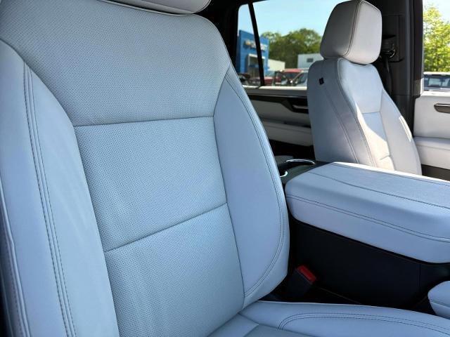 new 2025 Chevrolet Tahoe car, priced at $81,215