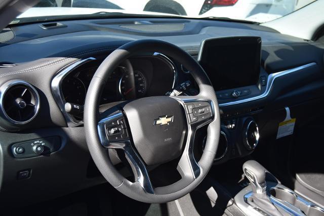 new 2025 Chevrolet Blazer car, priced at $41,258