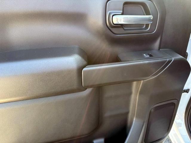 new 2025 Chevrolet Silverado 1500 car, priced at $45,170