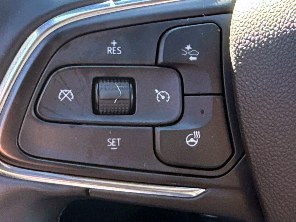 used 2025 Buick Envista car, priced at $30,980