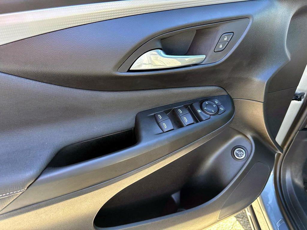 used 2025 Buick Envista car, priced at $30,980