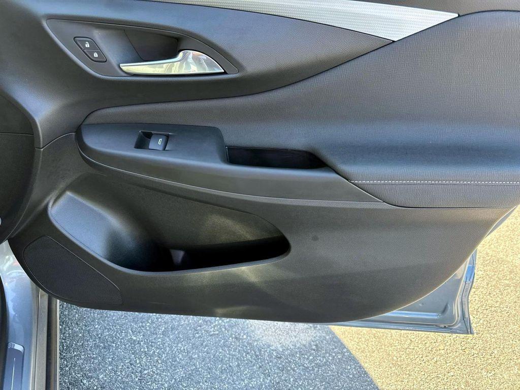 used 2025 Buick Envista car, priced at $30,980