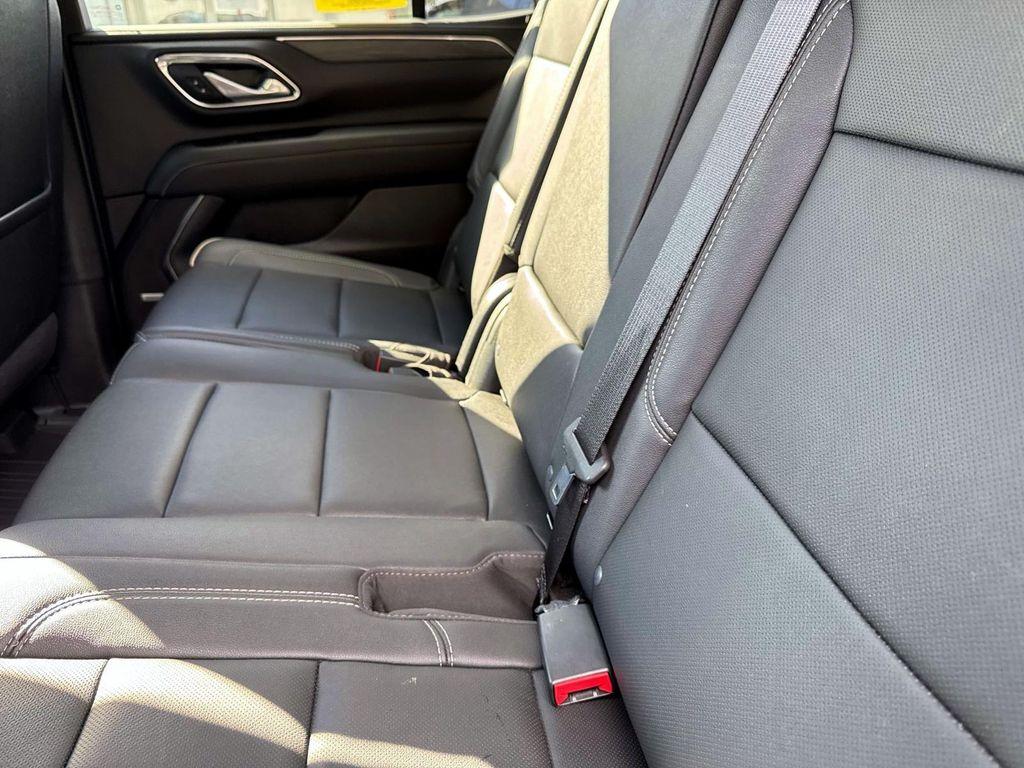 used 2023 GMC Yukon car, priced at $65,980