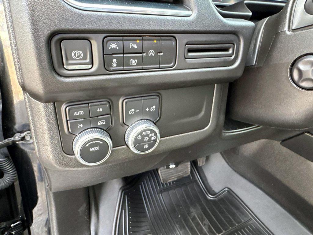 used 2023 GMC Yukon car, priced at $65,980