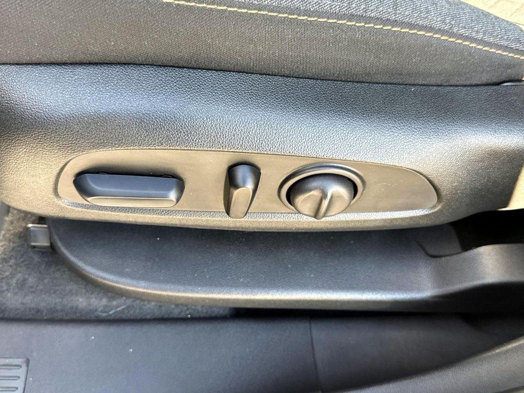 used 2024 Chevrolet Equinox car, priced at $26,980