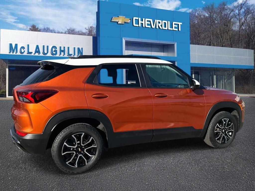 used 2023 Chevrolet TrailBlazer car, priced at $25,980
