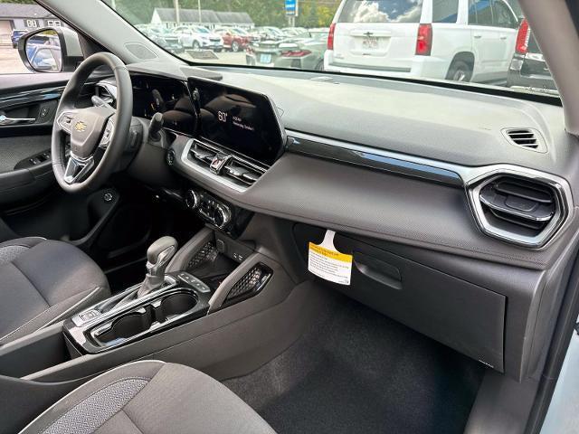 new 2026 Chevrolet TrailBlazer car, priced at $32,370