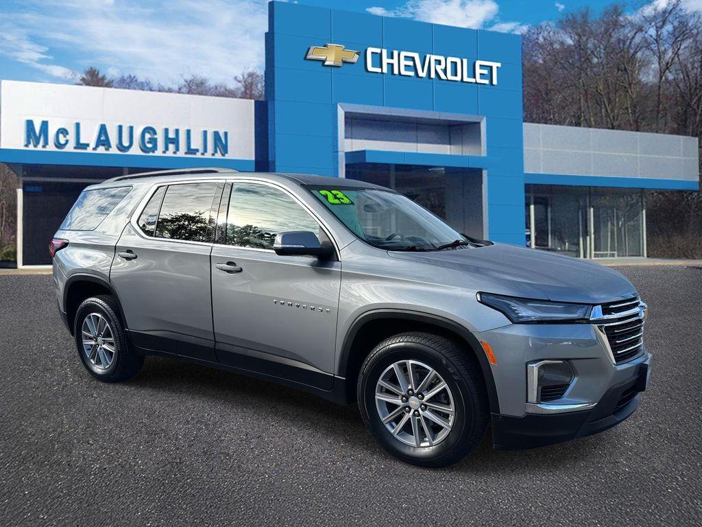 used 2023 Chevrolet Traverse car, priced at $35,980
