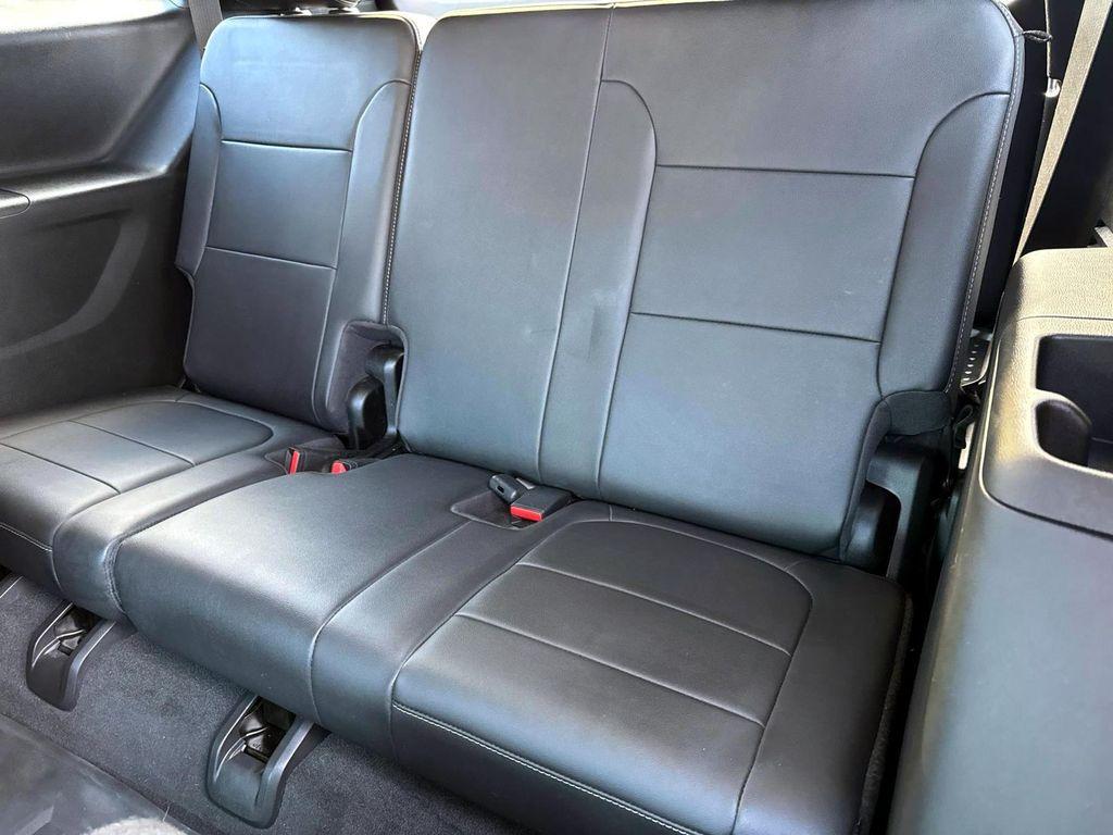 used 2023 Chevrolet Traverse car, priced at $35,980