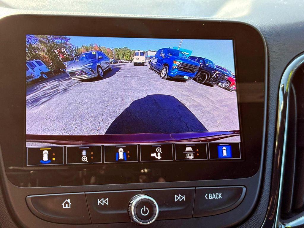 used 2022 Chevrolet Equinox car, priced at $29,980