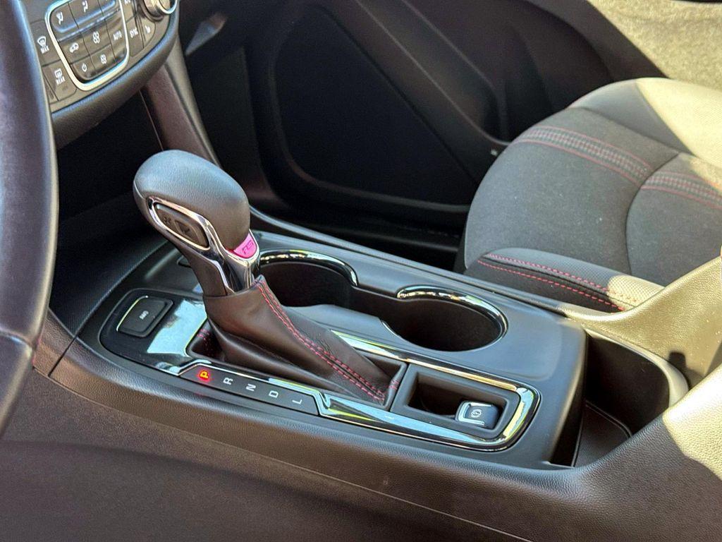 used 2022 Chevrolet Equinox car, priced at $29,980