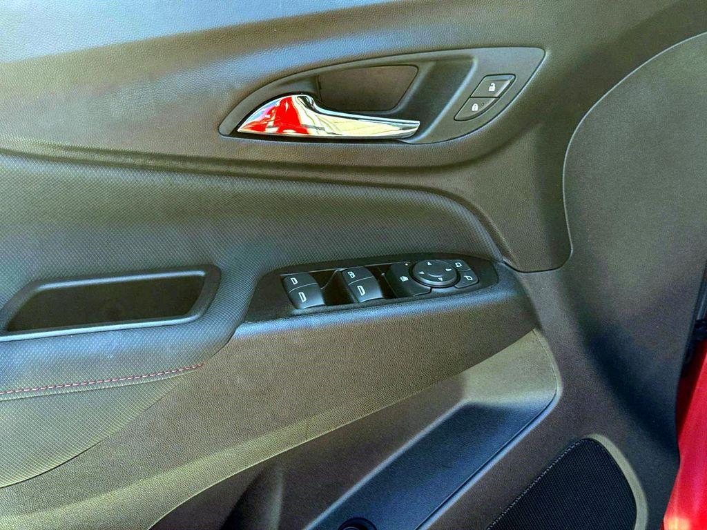 used 2022 Chevrolet Equinox car, priced at $29,980