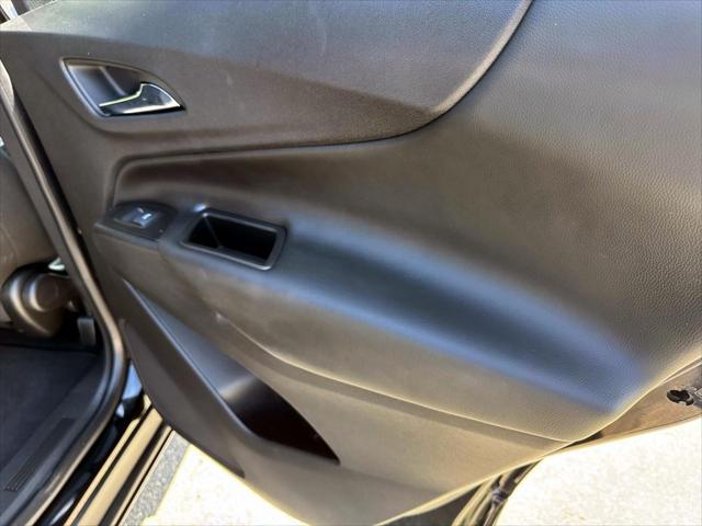 used 2022 Chevrolet Equinox car, priced at $25,980