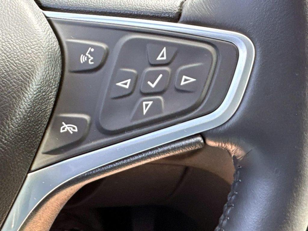 used 2022 Chevrolet Equinox car, priced at $23,980