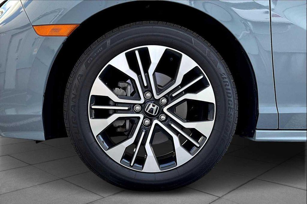 used 2025 Honda Odyssey car, priced at $46,700
