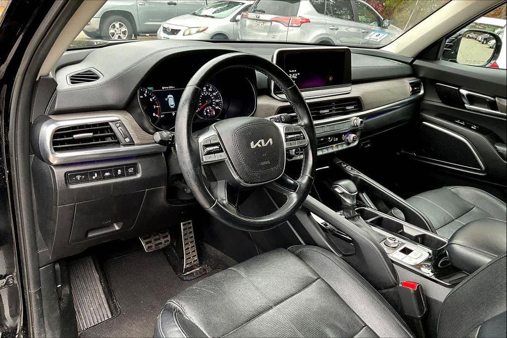 used 2022 Kia Telluride car, priced at $30,600
