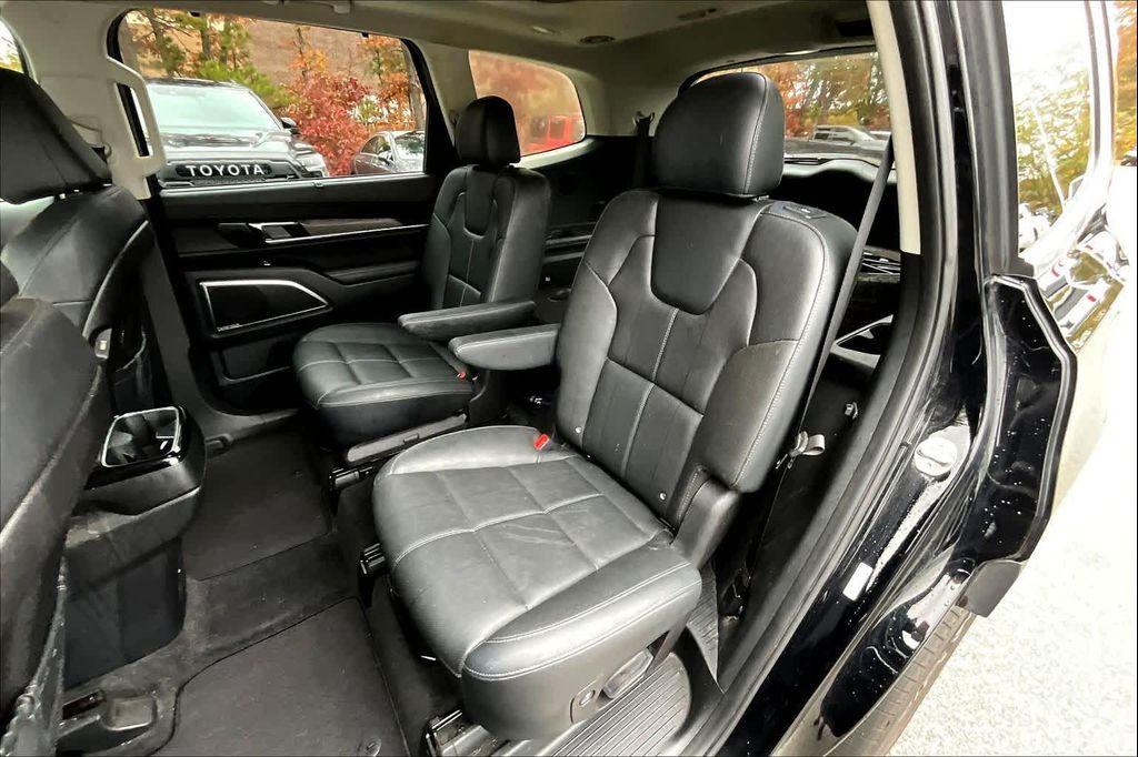 used 2022 Kia Telluride car, priced at $30,600