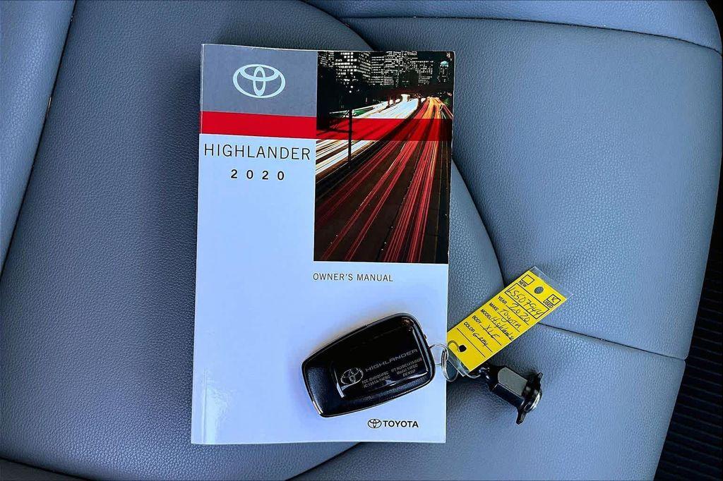 used 2020 Toyota Highlander car, priced at $31,800