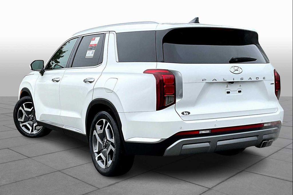 used 2024 Hyundai Palisade car, priced at $37,337