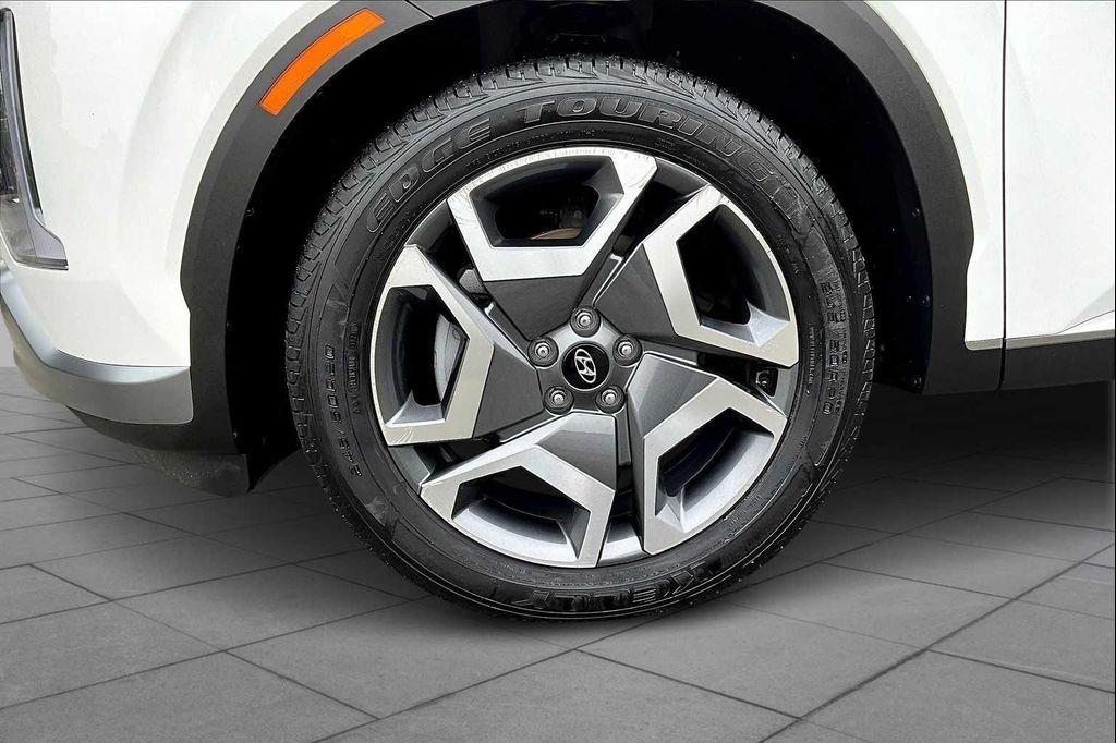 used 2024 Hyundai Palisade car, priced at $37,337