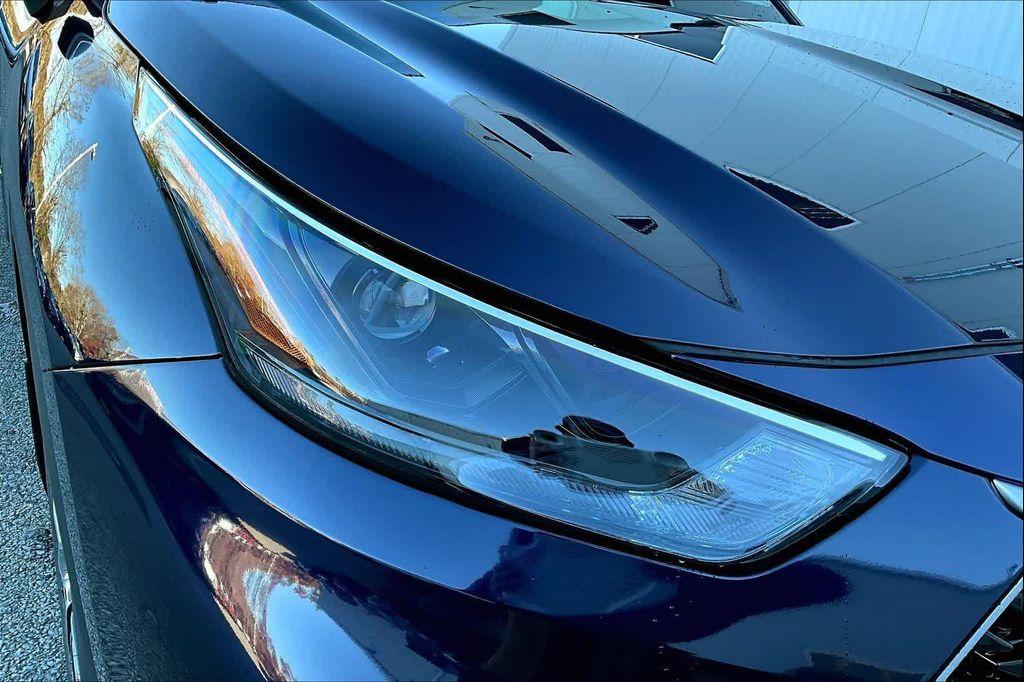 new 2026 Toyota Highlander Hybrid car, priced at $49,418