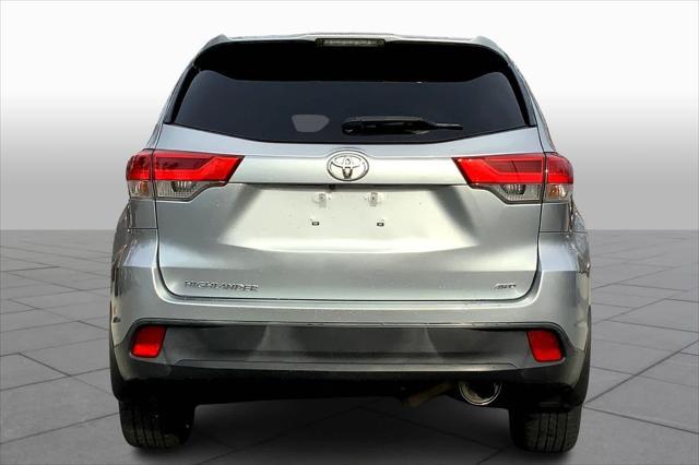 used 2018 Toyota Highlander car, priced at $20,826