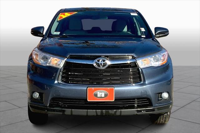 used 2014 Toyota Highlander car, priced at $14,500