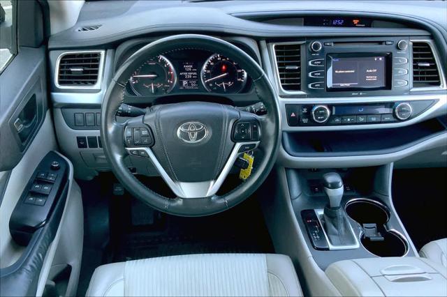 used 2014 Toyota Highlander car, priced at $14,500