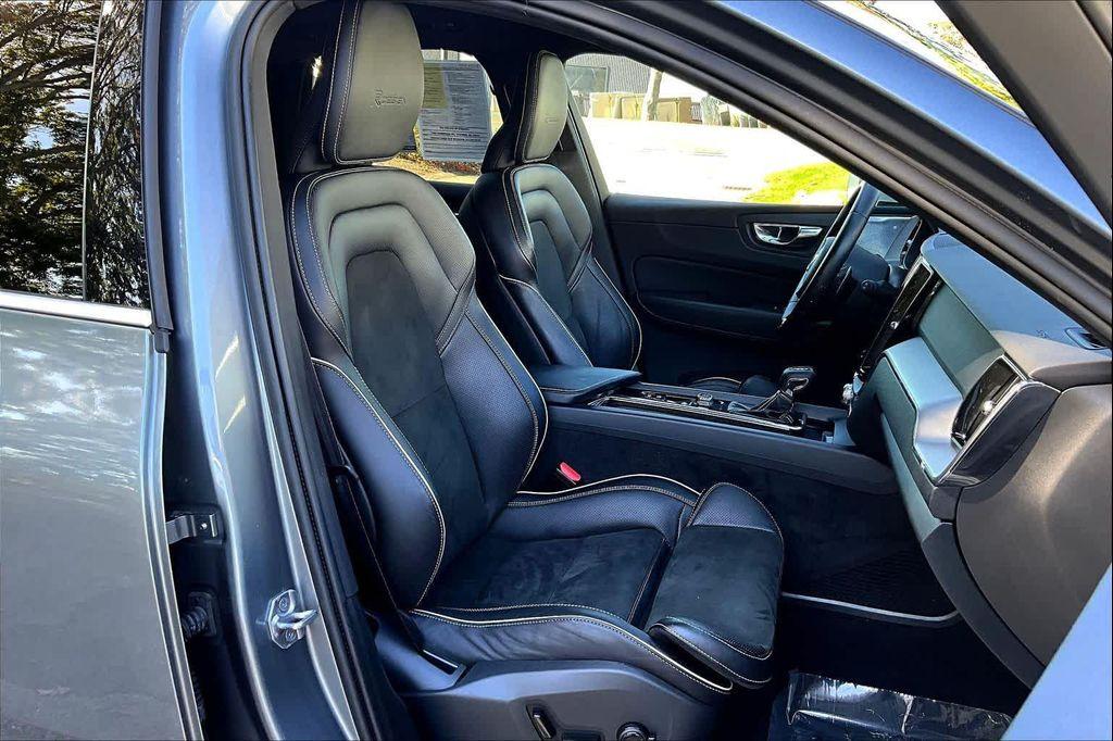 used 2019 Volvo XC60 car, priced at $18,900