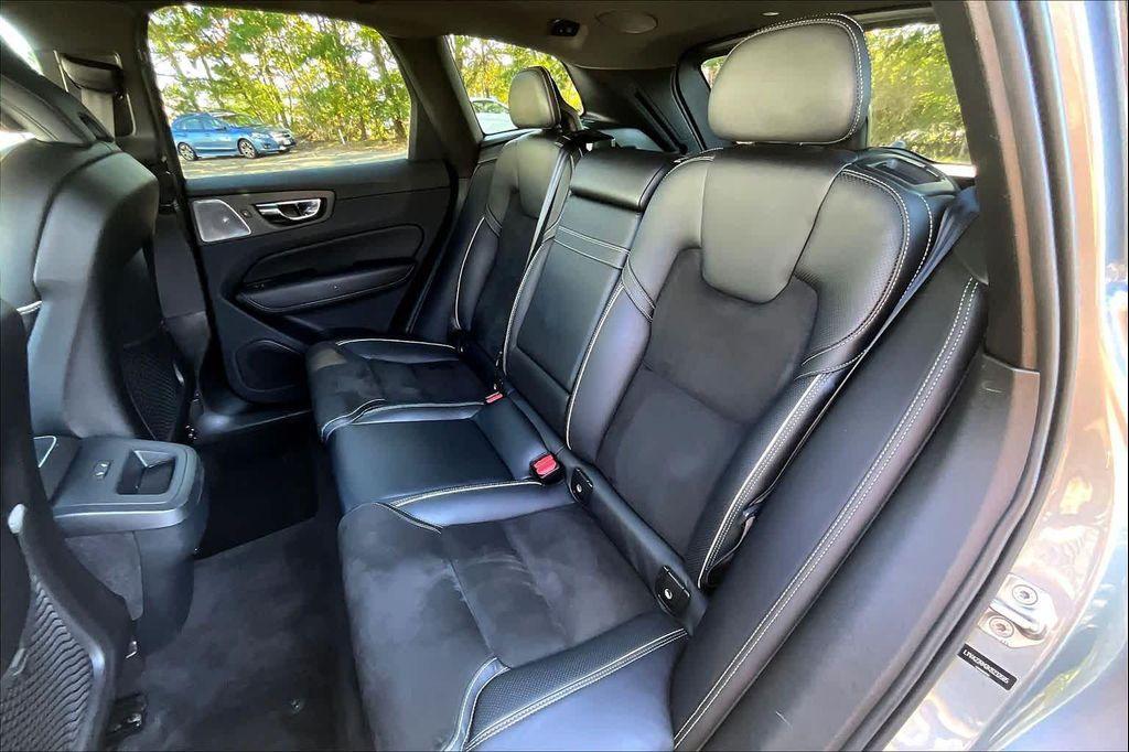used 2019 Volvo XC60 car, priced at $18,900