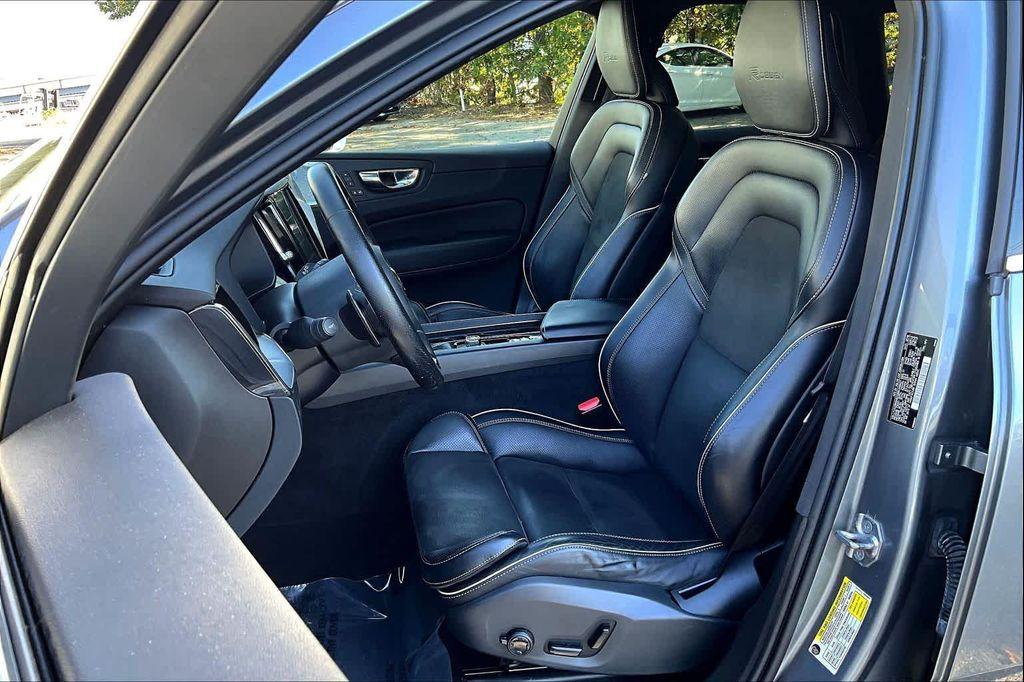 used 2019 Volvo XC60 car, priced at $18,900