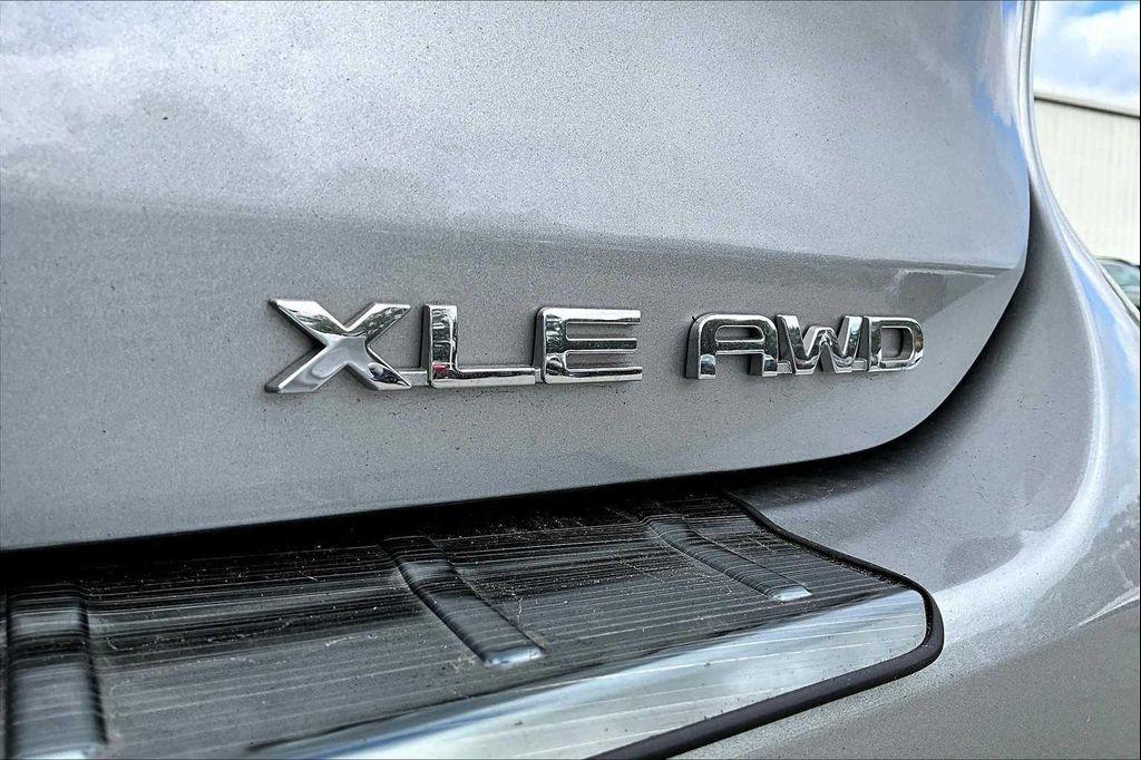 used 2024 Toyota Highlander car, priced at $42,500