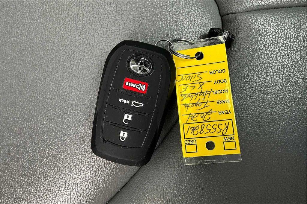 used 2024 Toyota Highlander car, priced at $42,500