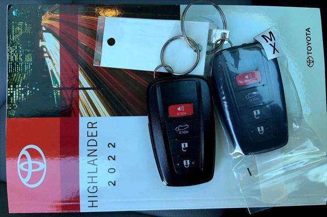 used 2022 Toyota Highlander car, priced at $37,200